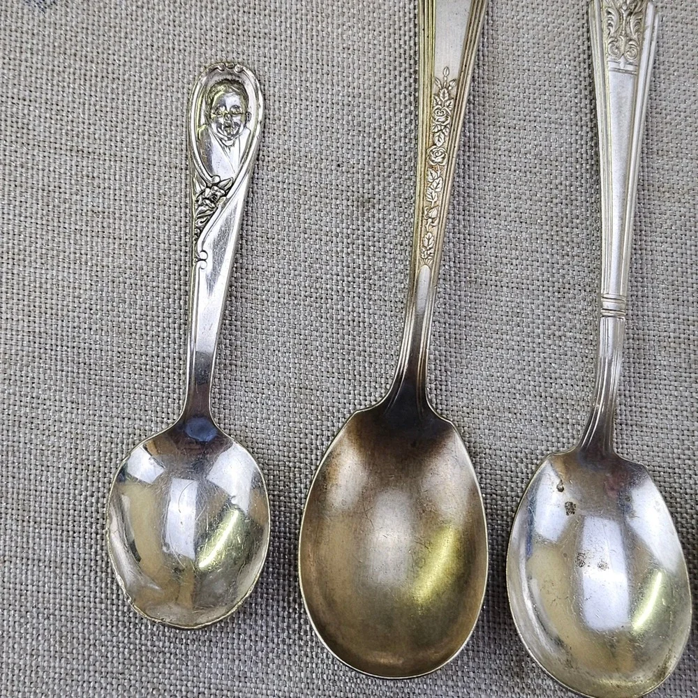 Gerber Rogers Bros Winthrop Silver Plate Baby Spoon Set 4pc Vintage Flatware